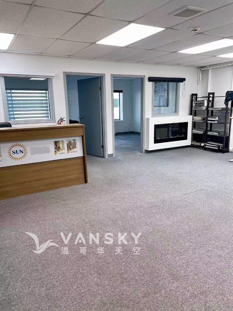 260806215807_Large open-concept workspace.jpg